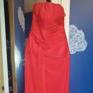 Vera Wang formal dress